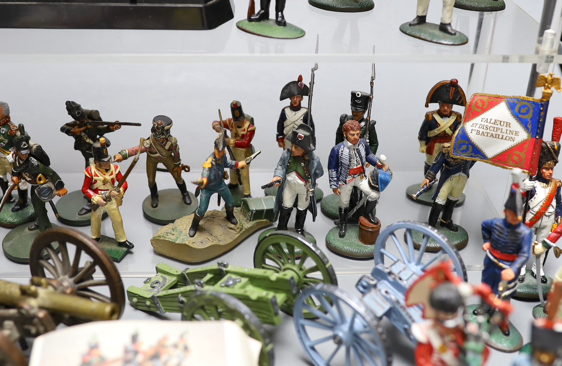 Duke of Wellington and Napoleonic war interest – A group of painted lead figures of soldiers by Delprado, Oryon, etc. composition models